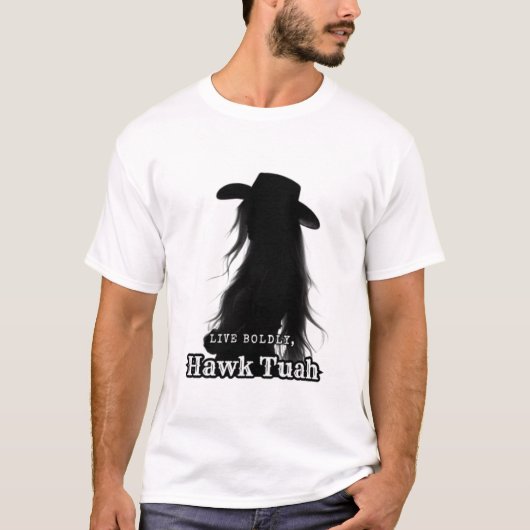 Leben Sie Bolt, Hawk Tuah T-Shirt (Vorderseite)