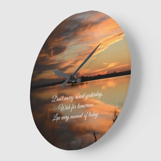 Leben Sie jeden Augenblick Uhr (Winkel)