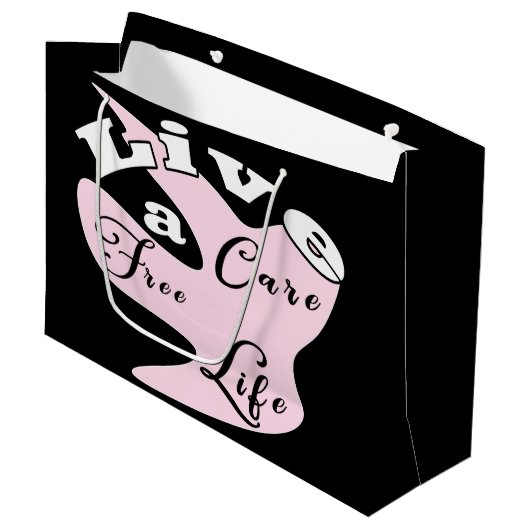 Leben Sie pflegeleichtes Leben große Geschenktasch Geschenktüte (Vorderseite Schrägansicht)