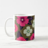 Lebendes Rosa und grüne Blüte im Hintergrund Kaffeetasse (Links)