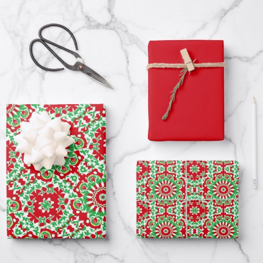 Lebendes rotes, grünes und weißes Muster Geschenkpapier Set (Vorderseite)