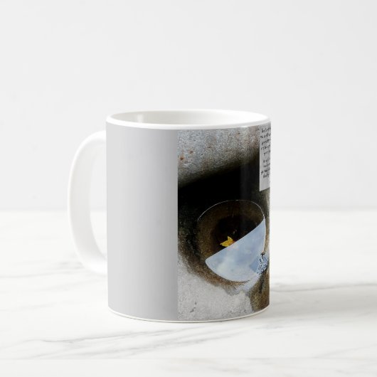 Lebendes Wasser Kaffeetasse (Vorderseite Links)