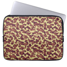 Lebendige Camouflage Doodle Retro Schwarz und Rot  Laptopschutzhülle