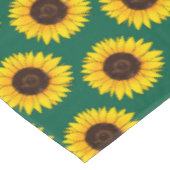 Lebendige gelbe Sonnenblumenblüte Tischdecke (Schrägansicht)