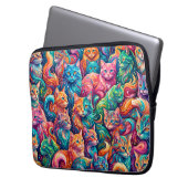 Lebendige Katzen-Traumlandschaft – Psychedelischer Laptopschutzhülle (Vorderseite Links)