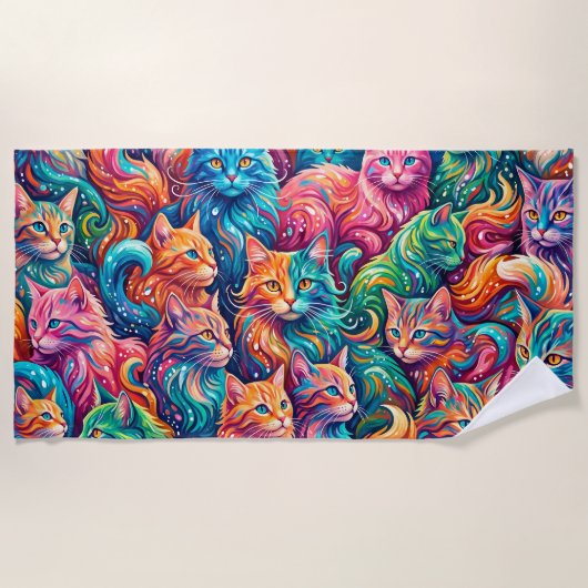 Lebendige Katzen-Traumlandschaft – Psychedelischer Strandtuch (Vorderseite)