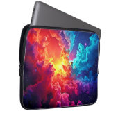 Lebendige Nebel-Kunst: Kosmische Farb-Kunst Laptopschutzhülle (Vorne Rechts)