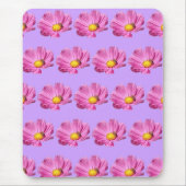 Lebendige rosa Blume mit einer Biene an einem Somm Mousepad (Vorne)