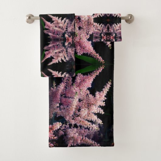 Lebendige rosa Blume Nah Abstraktes Muster Badhandtuch Set (Insitu)