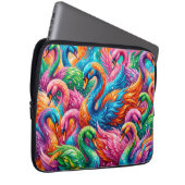 Lebendige Schwan-Traumlandschaft – Psychedelischer Laptopschutzhülle (Vorne Rechts)