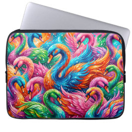 Lebendige Schwan-Traumlandschaft – Psychedelischer Laptopschutzhülle