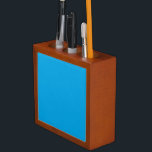 Lebendige Sky Blue Color-Dekoration Benutzerfreund Stifthalter<br><div class="desc">Dieses Sonderprodukt ist in einer lebendigen himmelblauen Akzent-Farbdekor für sich oder als Geschenk sicher, um einen Eindruck in den jeden Anlässen. Klicken Sie auf die Schaltfläche "Anpassen!" oder auf den Link, den Sie auf dieser Produktseite finden, um ein Set benutzerfreundlicher Designwerkzeuge anzuzeigen, mit denen Sie dieses Produkt anpassen können, wenn...</div>