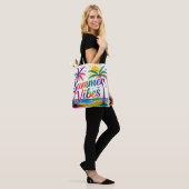 Lebendige Sommerstimmung Tasche (Am Model)