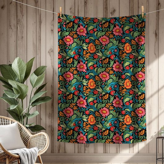 Lebendige William Morris Timeless Floral Elegance Fleecedecke