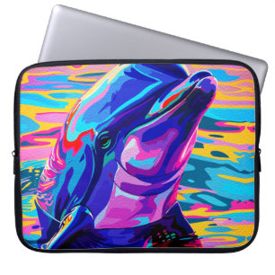 Lebendiger Delfin – Farbiger Ozeantraum Laptopschutzhülle
