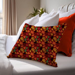 Lebendiger Herbst hinterlässt mehrfarbiges Muster Dekokissen<br><div class="desc">Dieses bunte,  bunte Blätter ist perfekt zum Herbstgeschenken und zum Feiern geeignet.</div>