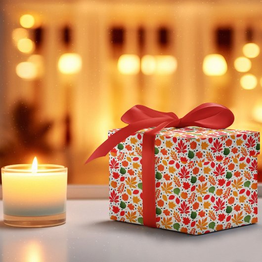 Lebendiger Herbst hinterlässt mehrfarbiges Muster Geschenkpapier