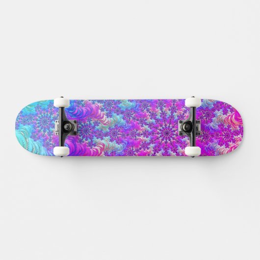 Lebendiger psychedelischer, bunter Groovy Fraktal  Skateboard (Horizontal)