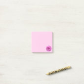 Lebendiger Rosa Rosen Ausschnitt Post-it Klebezettel (Auf Schreibtisch)
