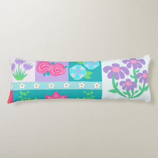 Lebendiges blühendes Blumendesign Seitenschläferkissen (Vorderseite)