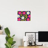 Lebendiges Blumendesign mit Gänseblümchen und gold Poster (Heimbüro)