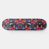 Lebendiges Chaos-Spritz-Graffiti Skateboard (Horizontal)