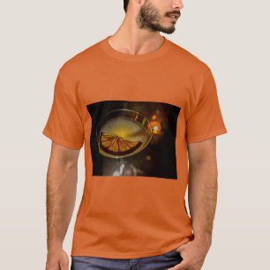 Lebendiges Cocktail-Getränkedesign-T-Shirt T-Shirt