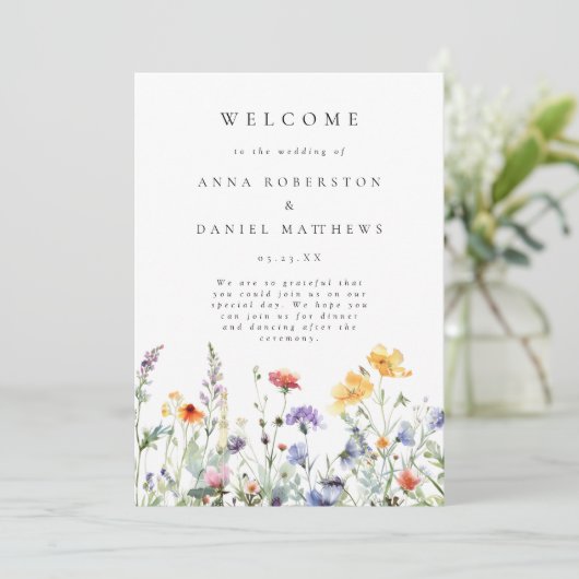 Lebendiges Hochzeitsprogramm mit Wildblumen Programm (Stehend Vorderseite)