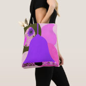 Lebendiges lila Blumenmuster Tasche (Von Nahem)