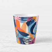 Lebendiges modernes abstraktes Formenmuster Milchtasse (Vorderseite)
