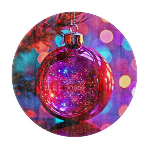 Lebendiges Neujahrsbaum-Schmuckdesign in Neon Schneidebrett