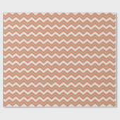 Lebendiges orange-weißes Chevron-Design Geschenkpapier (Flach)