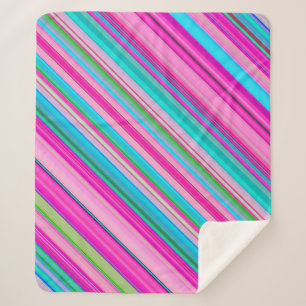 Lebendiges Regenbogen-Streifenmuster-Design Sherpadecke