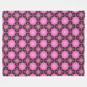 Lebendiges rosa und violettes geometrisches Muster Fleecedecke (Vorderseite (Horizontal))