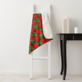 Lebendiges rotes Ranunculus-Blumenmuster Sherpadecke (Beispiel)