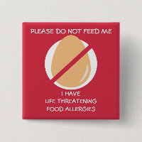 Lebensbedrohendes Ei-Allergie-Button, füttern