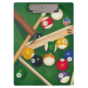 Lebensechte Billard-Tabelle mit Bällen und Kreide Klemmbrett