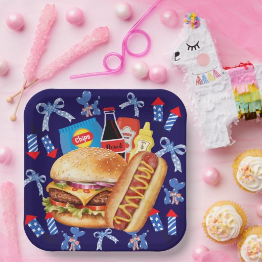 Lebensmittel auf der Platte Rotes Weiß und Blaues  Pappteller (Party)