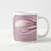 Lebensmittel - Gemüse - Querschnitt durch eine rot Jumbo-Tasse (Rechts)