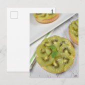 Lebensmittelfotografie Kiwi Fruchtartlet Pastrie Postkarte (Vorne/Hinten)