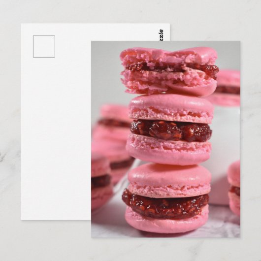 Lebensmittelfotografie Raspberry Jam Macaron Stack Postkarte (Vorne/Hinten)