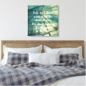 Lebensunterhalt beim Tanzen im Regenangebot Leinwanddruck (Insitu (Schlafzimmer))