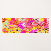 Lebhafte Bliss: Rosa und gelbe Graffiti-Herzen Yogamatte (Rückseite (Horizontal))