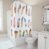 Lebhafte Boho Feathers: Aquarellbilder Duschvorhang (Beispiel)
