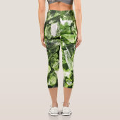 Lebhafte Felsen aus grünem Kristall Capri Leggings (Rückseite)