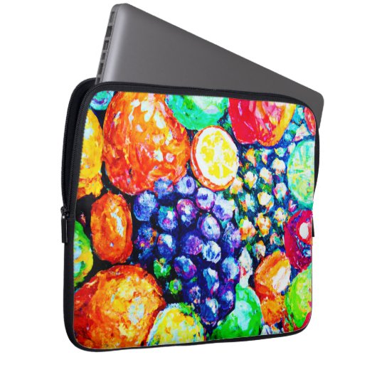Lebhafte Fruchtfarbe. Jetzt kaufen Laptopschutzhülle (Vorne Rechts)