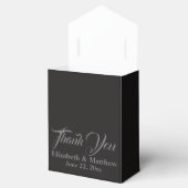 Lebhafte gelbe Sonnenblumen auf der Abstrakten Hol Geschenkschachtel (Geöffnet)