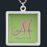Lebhafte grüne Monogramm-Hochzeit Versilberte Kette<br><div class="desc">Light Green Chic einzigartig ist fantastisch,  fantasievoll,  launenhaft,  impulsiv,  whimsical,  quirky und eine triftige idiosynkratische.  Alle Bilder und Kunstwerke © Jesterin</div>