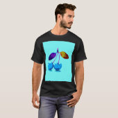 Lebhafte hellblaue Kirschen T-Shirt (Vorne ganz)
