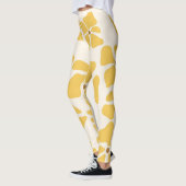 Lebhafte Leggings im Herbst (Links)